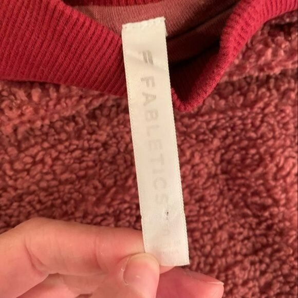 Fabletics womens size small red soft teddy bear pullover sweatshirt - Picture 5 of 8